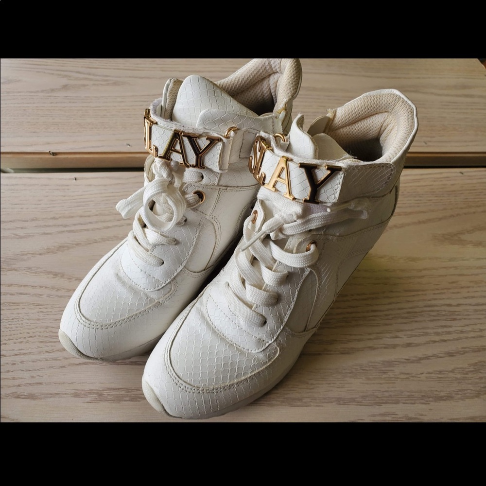 Slay shoes - Picture 2 of 3